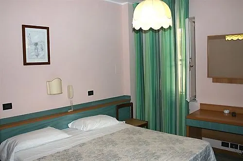 Hotel Di Stefano Pisa 3*,
