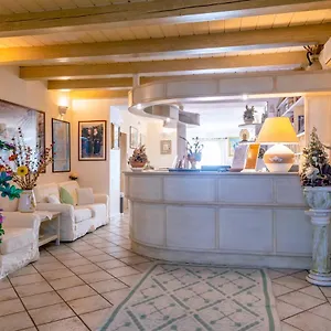 Cavour 3* Olbia