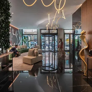 Duomo Hotel & Apartments מלון דירות