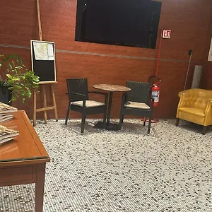 Firenze 4*, Verona Itália