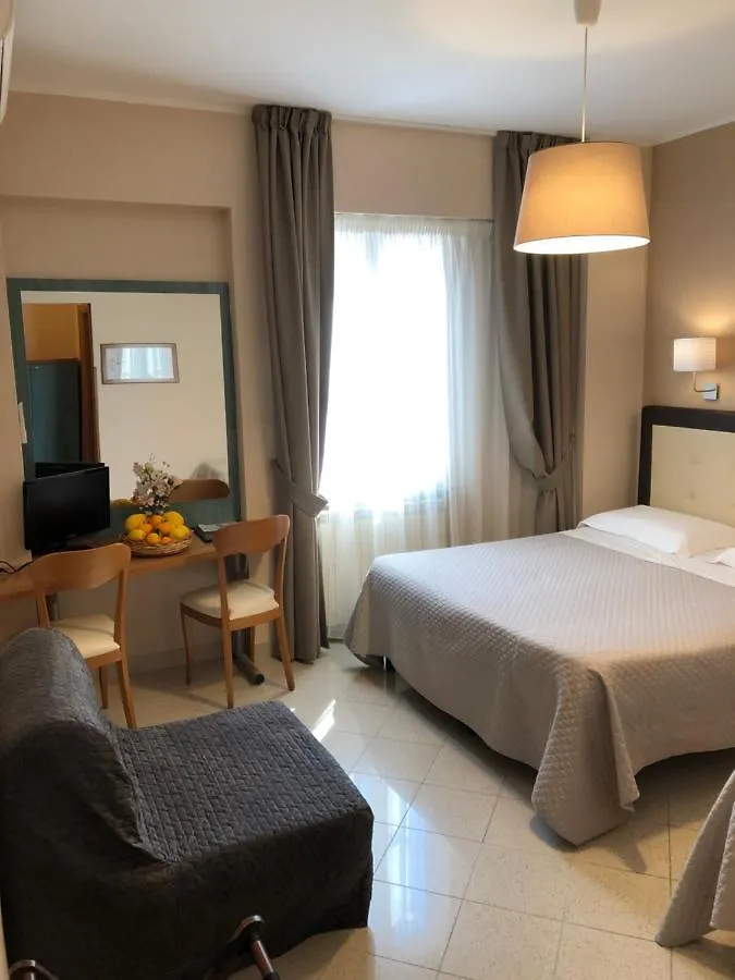 Hotel Di Stefano Pisa 3*,  Italy